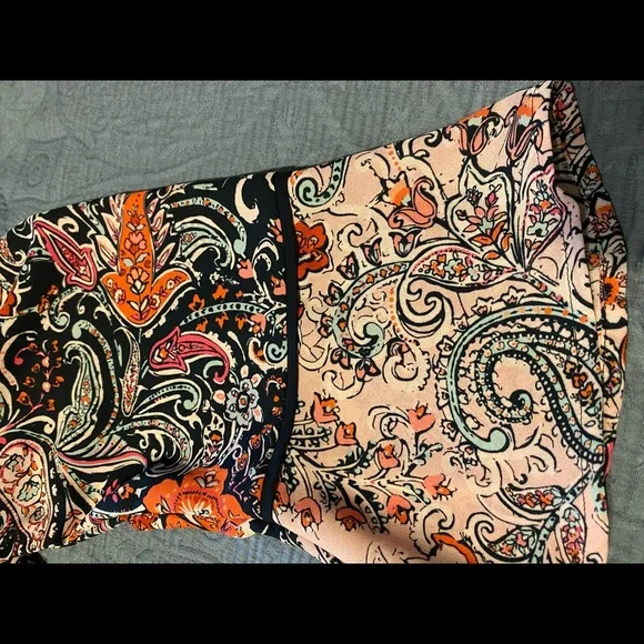 NWT J Jill poly blouse with flounce 3/4 sleeve floral print LP - Picture 7 of 9